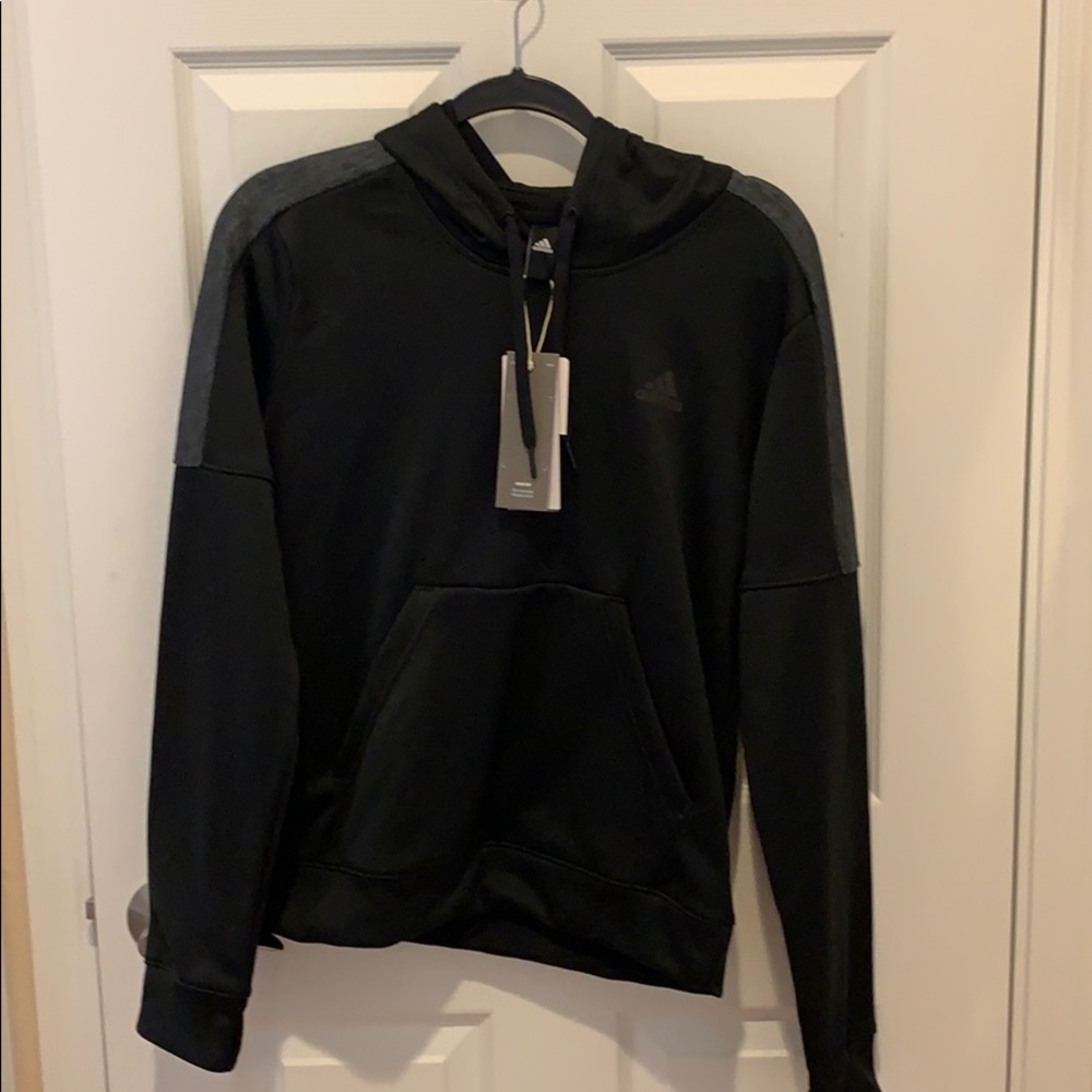 NEW! ADIDAS HOODIE SIZE MEDIUM